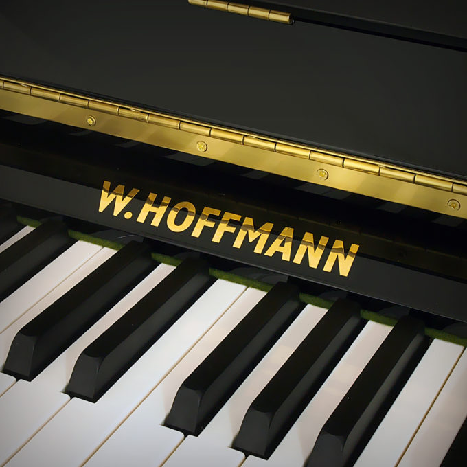 Пианино W.Hoffmann Tradition T-122